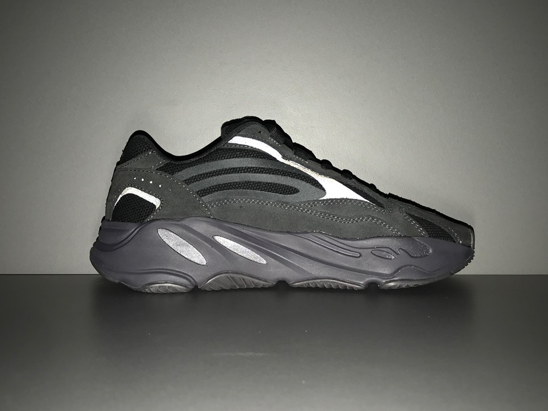 Adidas Yeezy 700 V2 “Vanta”
