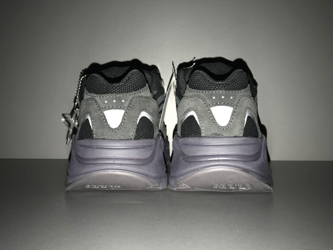 Adidas Yeezy 700 V2 “Vanta”