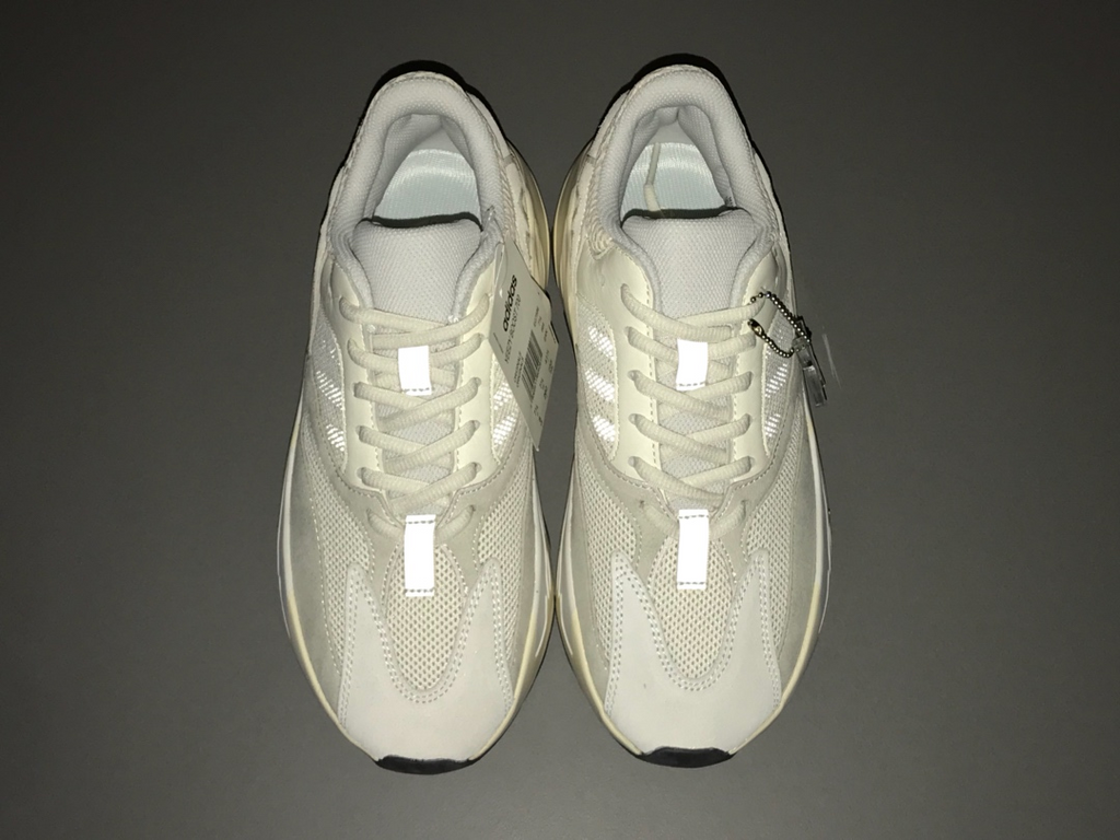 Adidas Yeezy 700 ANALOG
