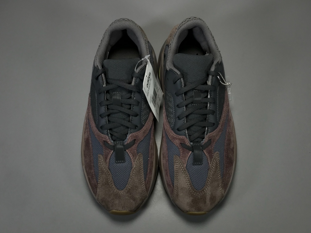 Adidas Yeezy 700 MAUVE