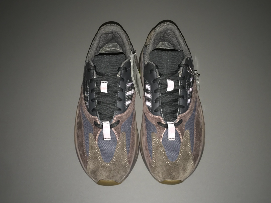 Adidas Yeezy 700 MAUVE