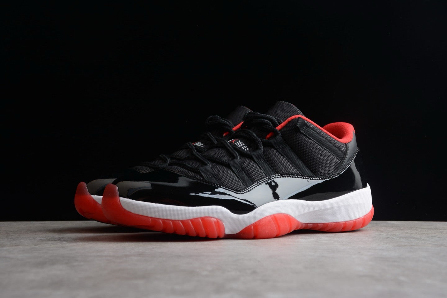 Air Jordan Retro 11 Low “Legend Blue”