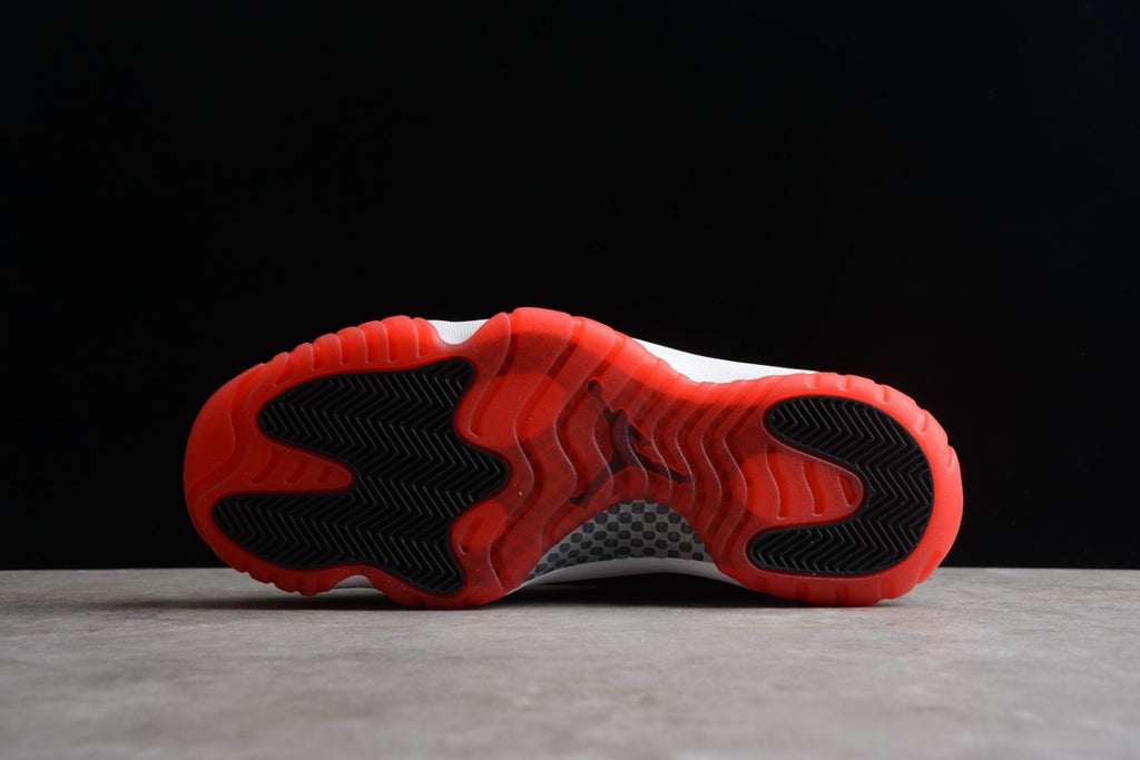 Air Jordan Retro 11 Low “Legend Blue”