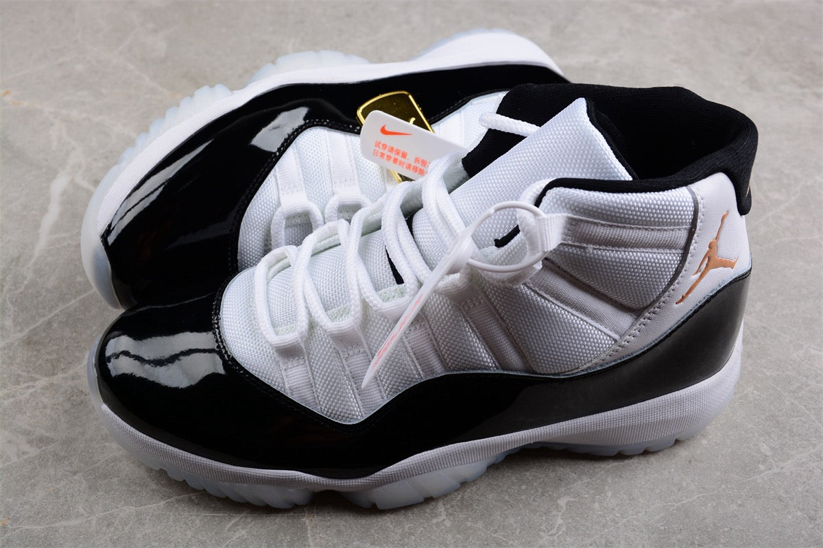 Air Jordan 11 Concord