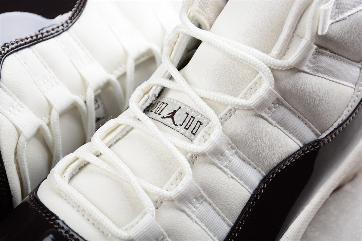 Air Jordan 11 Retro " Neapolitan"
