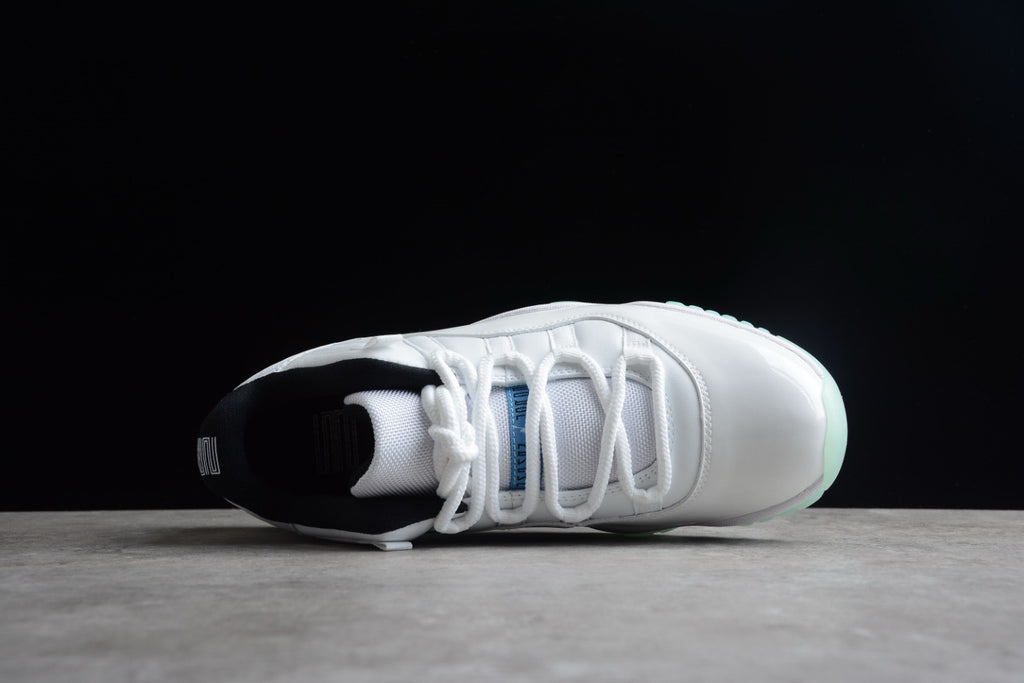 Air Jordan Retro 11 Low “Legend Blue”