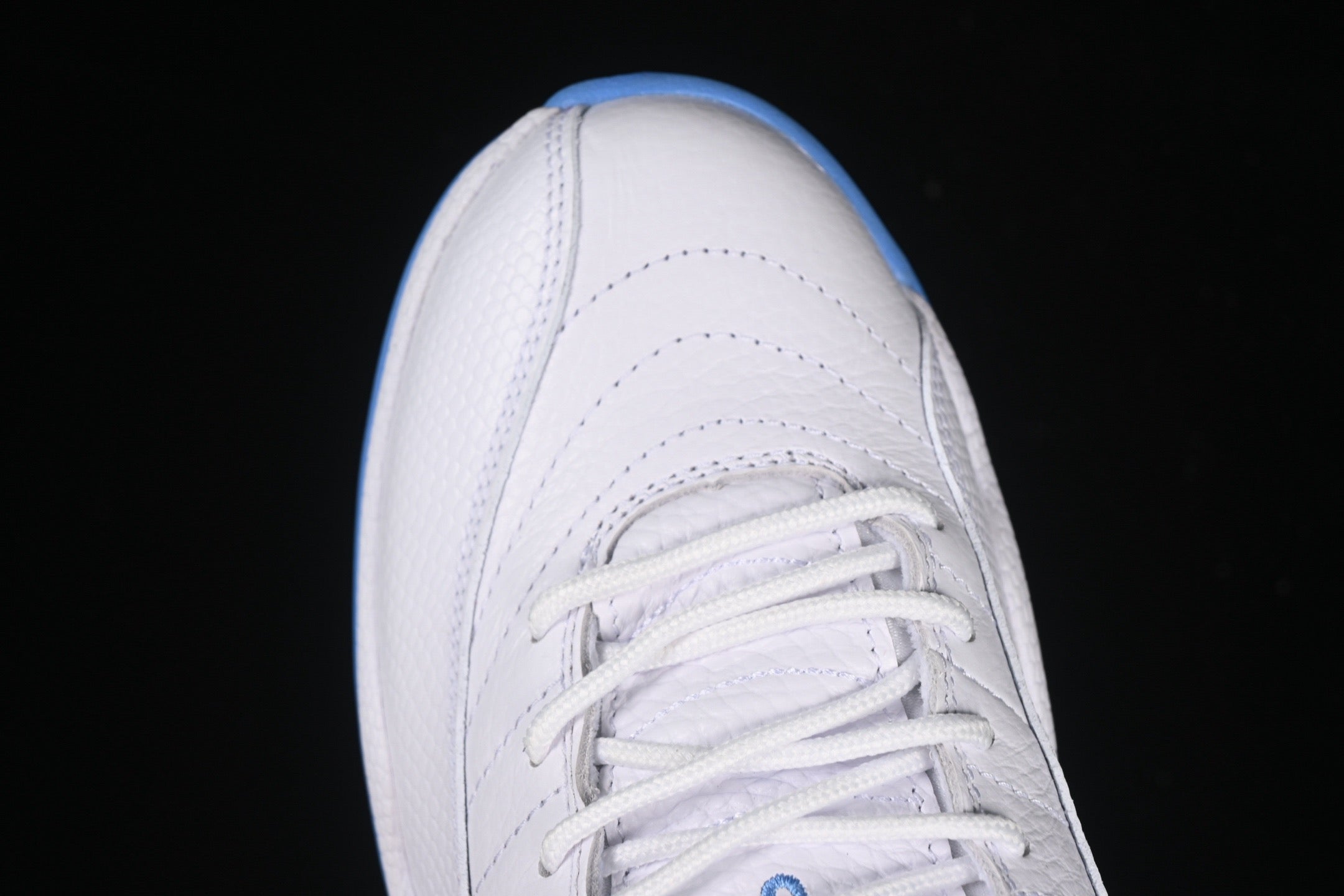 Air Jordan 12 Retro "White University Blue"