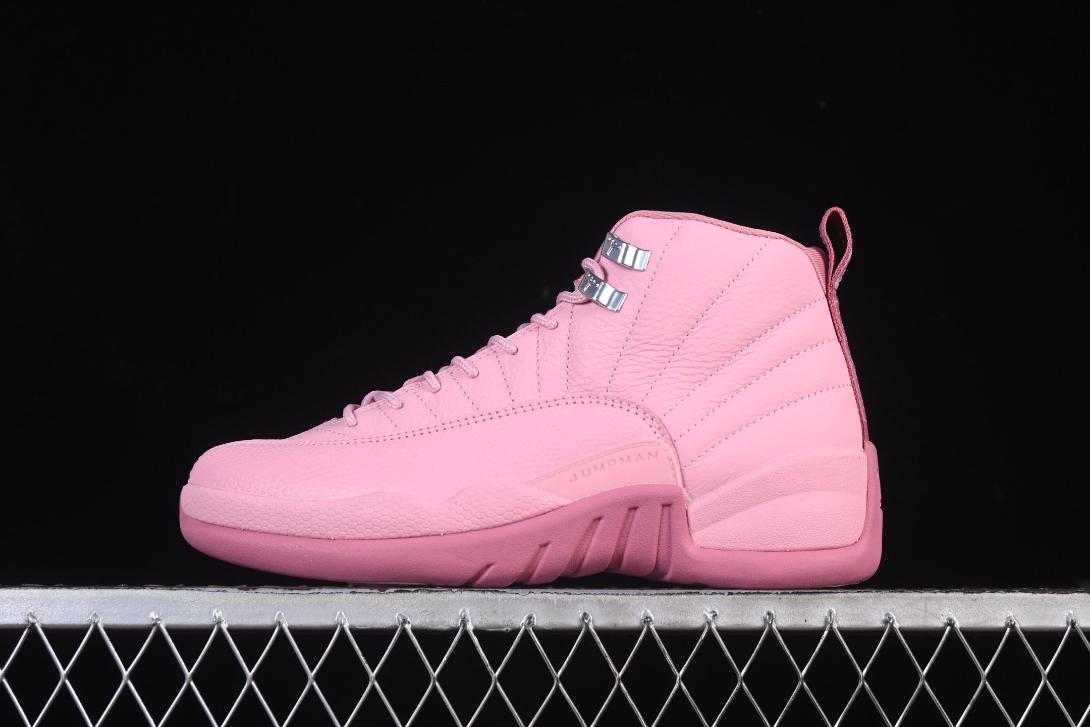 Air  12 Retro "Pearl Pink"