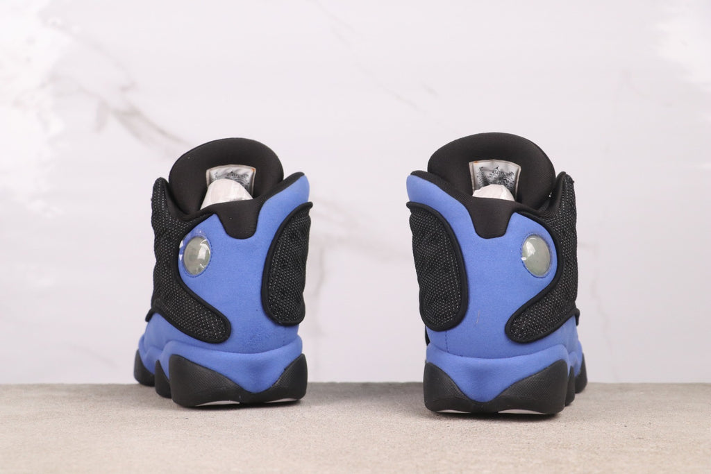Air  13 “Hyper Royal”