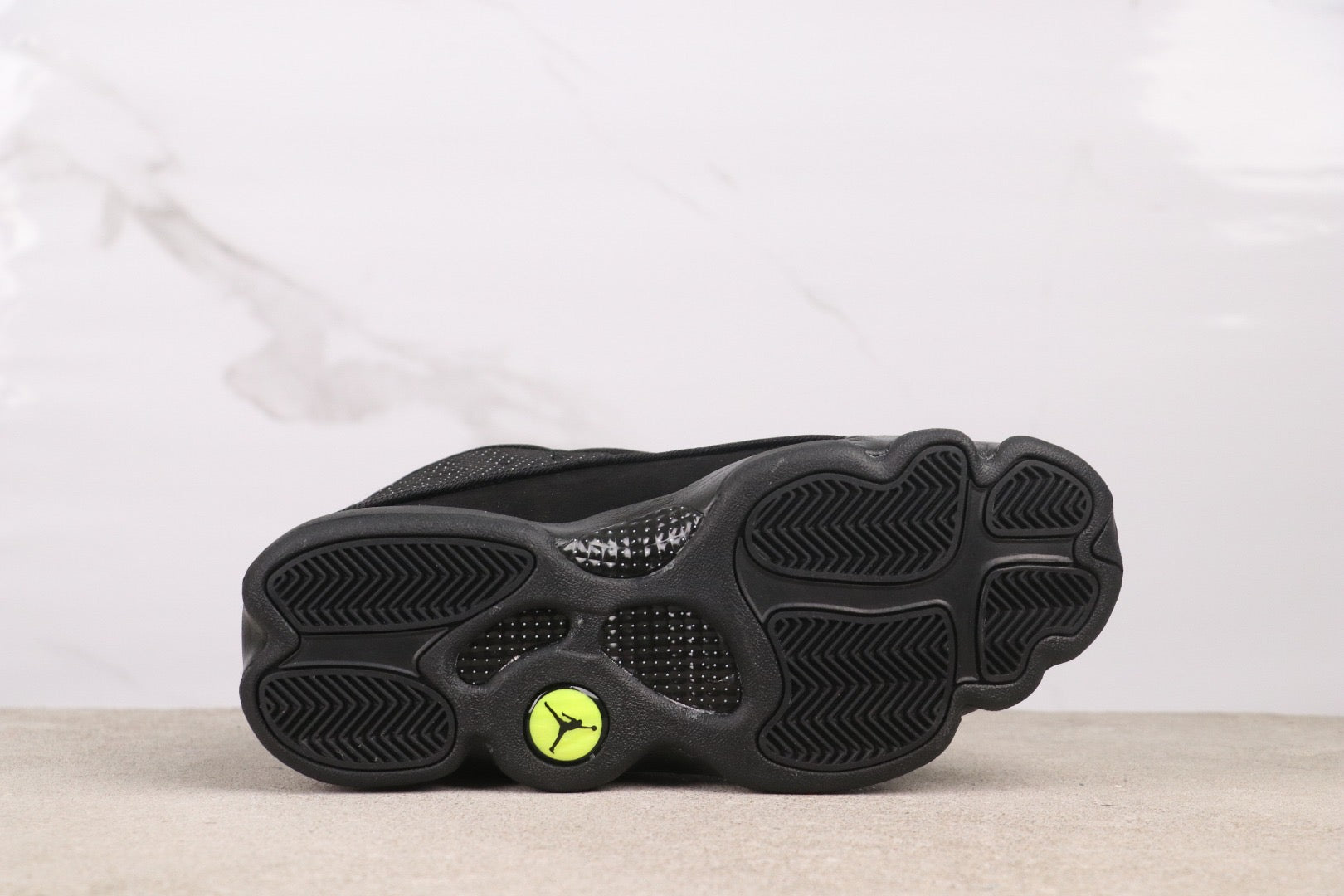 Air  13 “Black ”