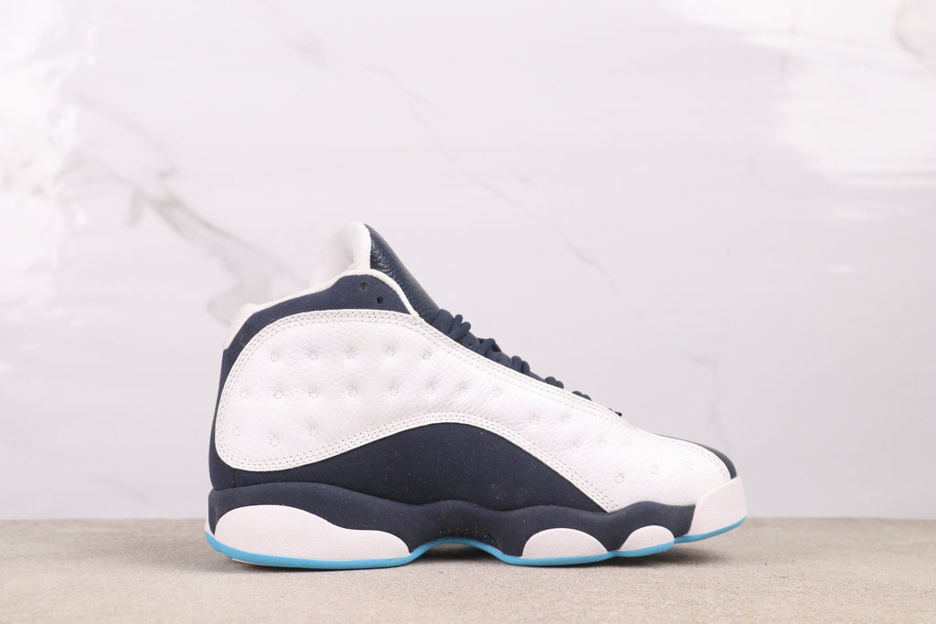 Air  13 “Obsidian”