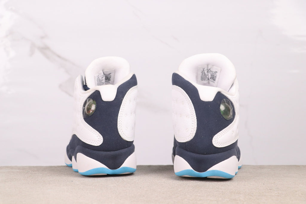 Air  13 “Obsidian”