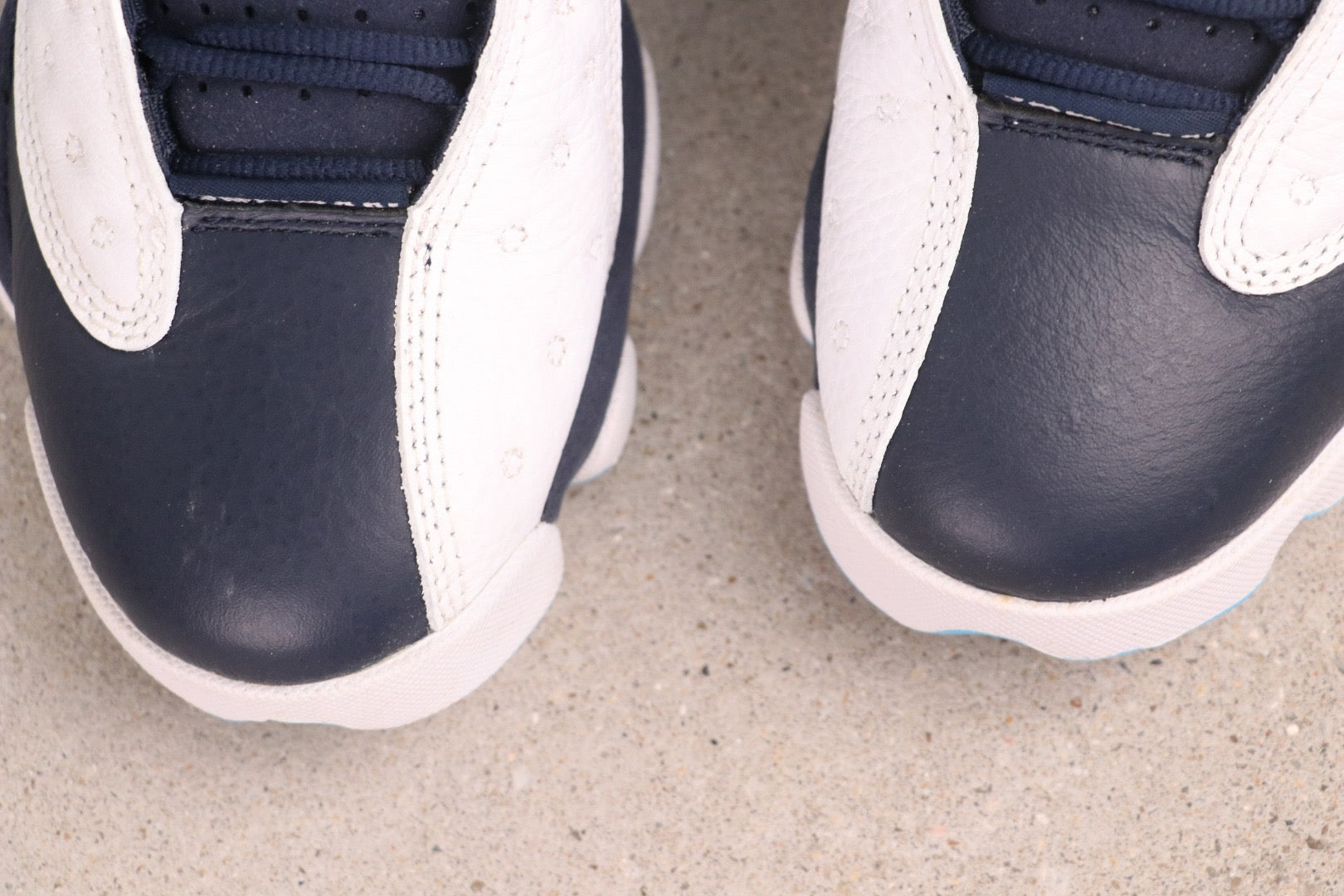 Air  13 “Obsidian”