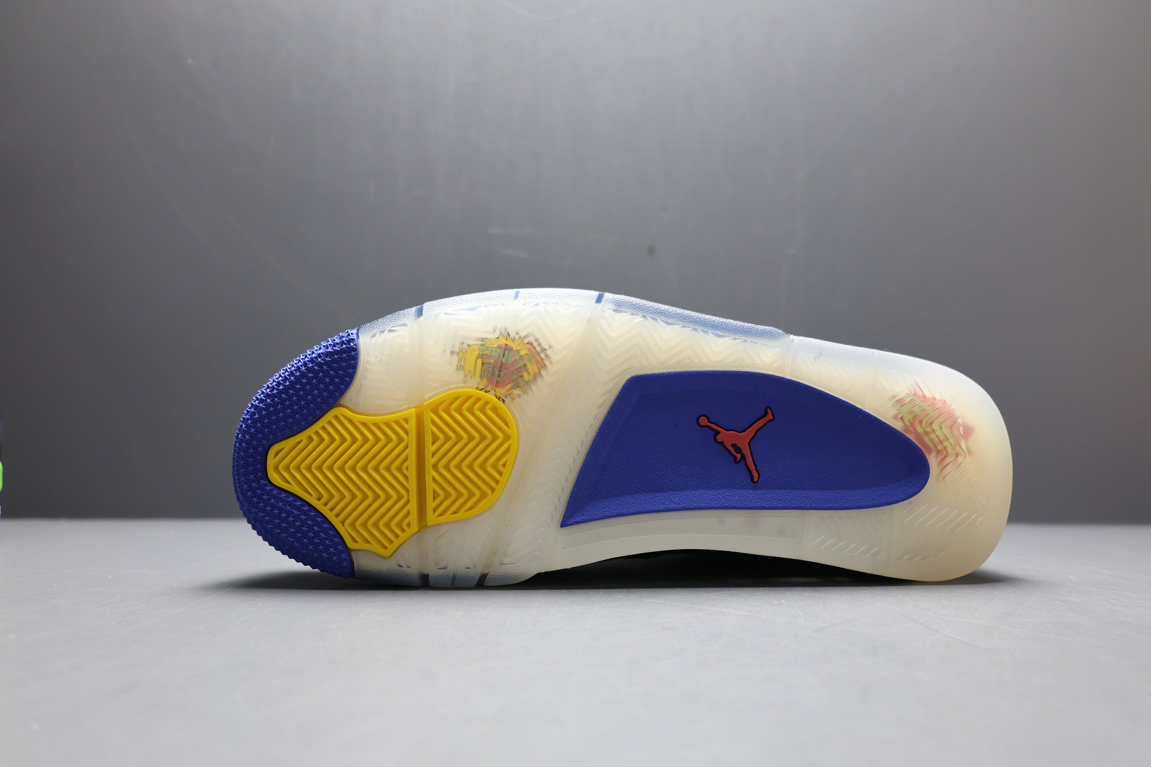 Nike Air Jordan 4 Retro "Doernbecher"