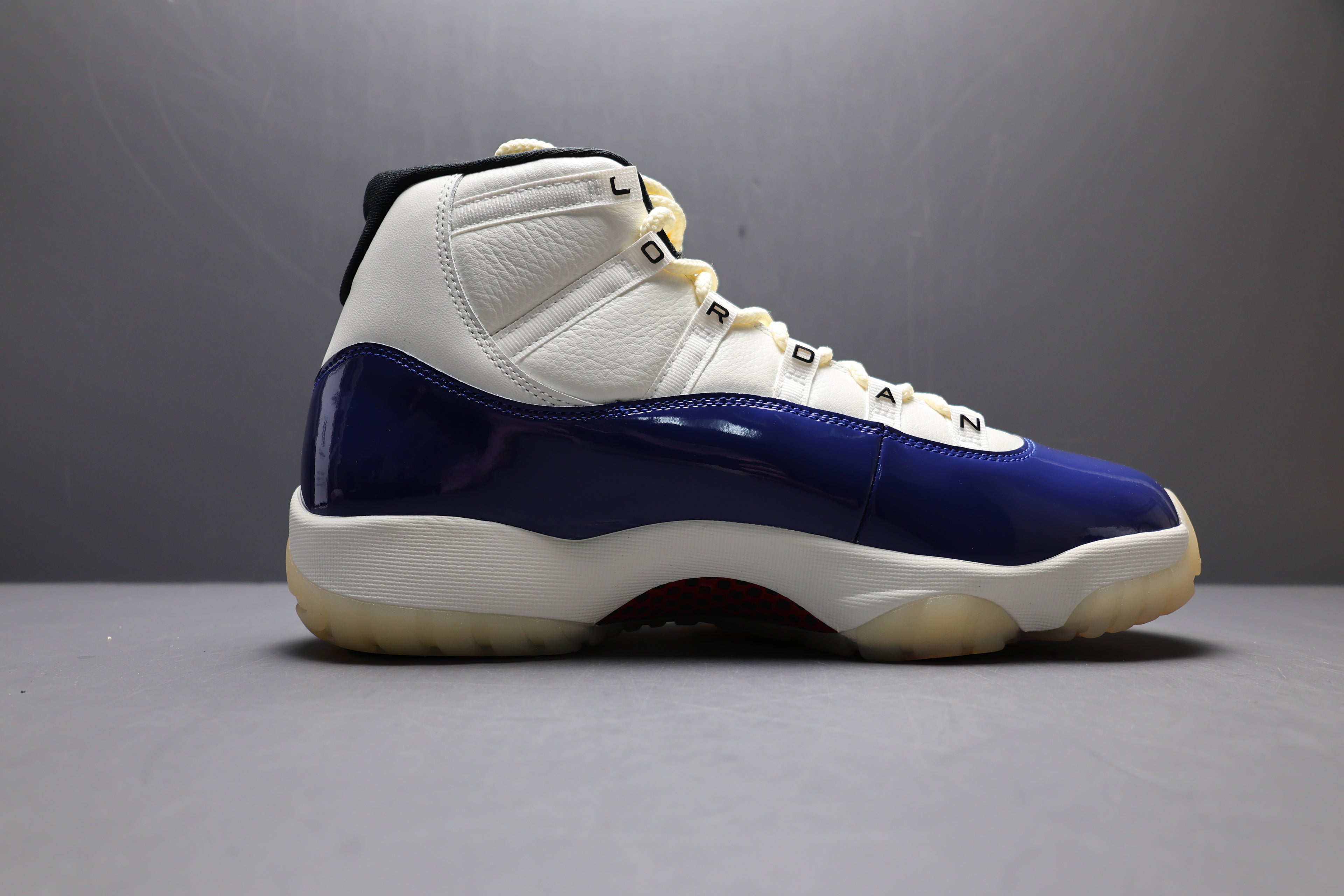 Air Jordan 11 Retro 'Rare Air'