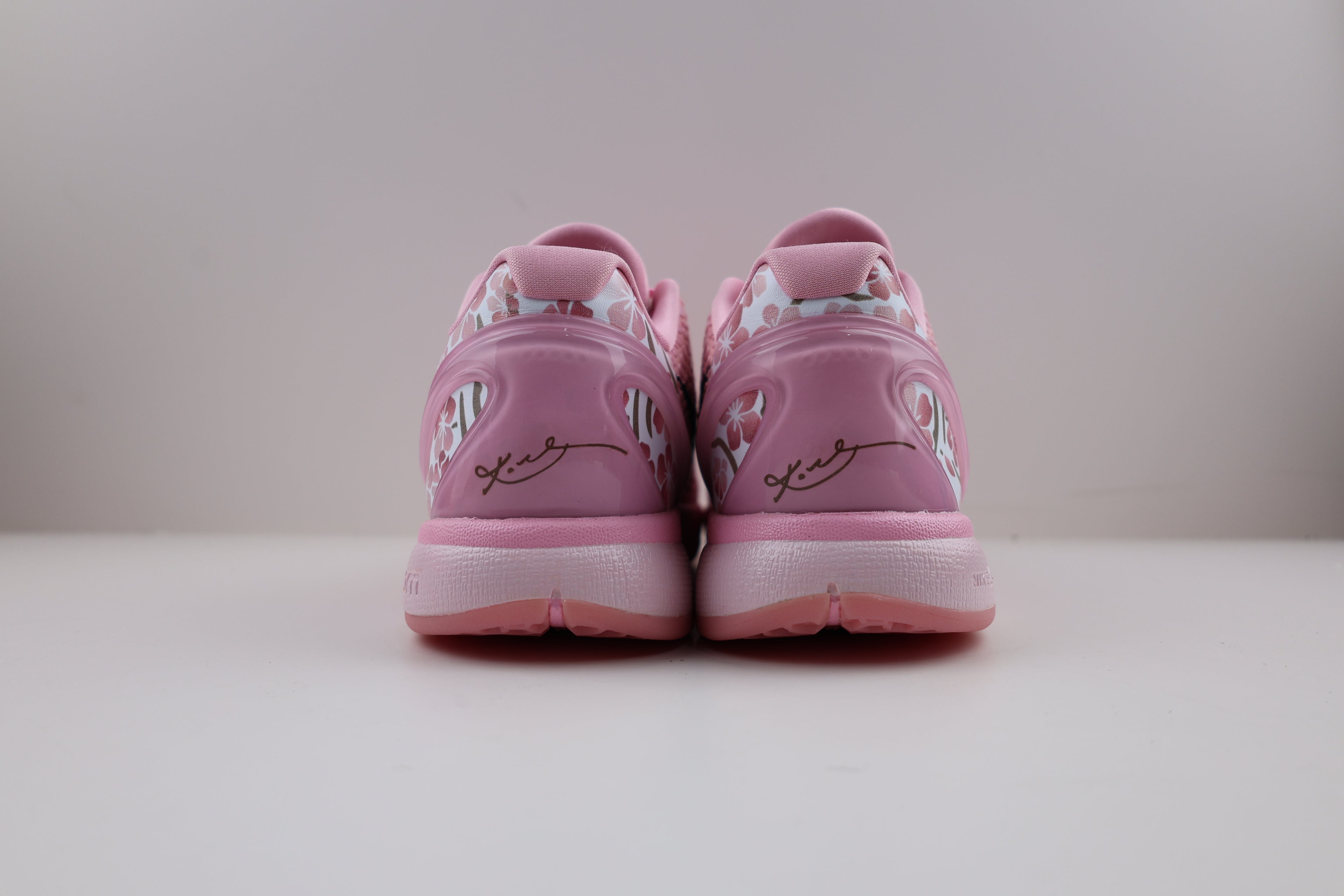 Nike Kobe 6 Protro “Cherry Blossom Grinch”