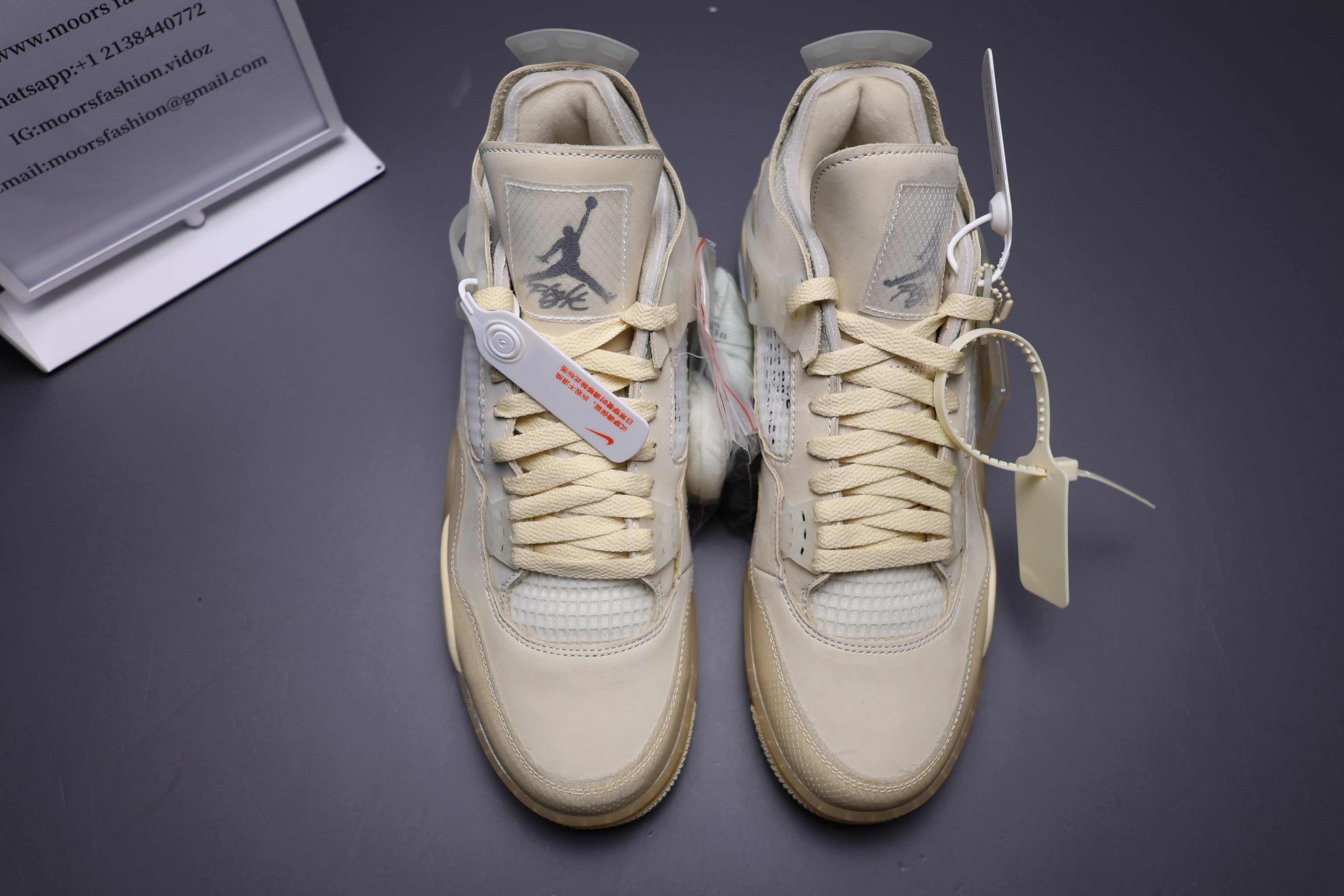 Off-White™ x Air Jordan 4