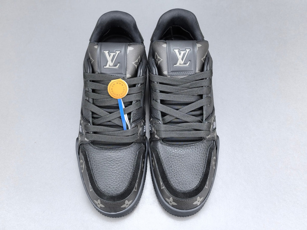 Lv Trainer