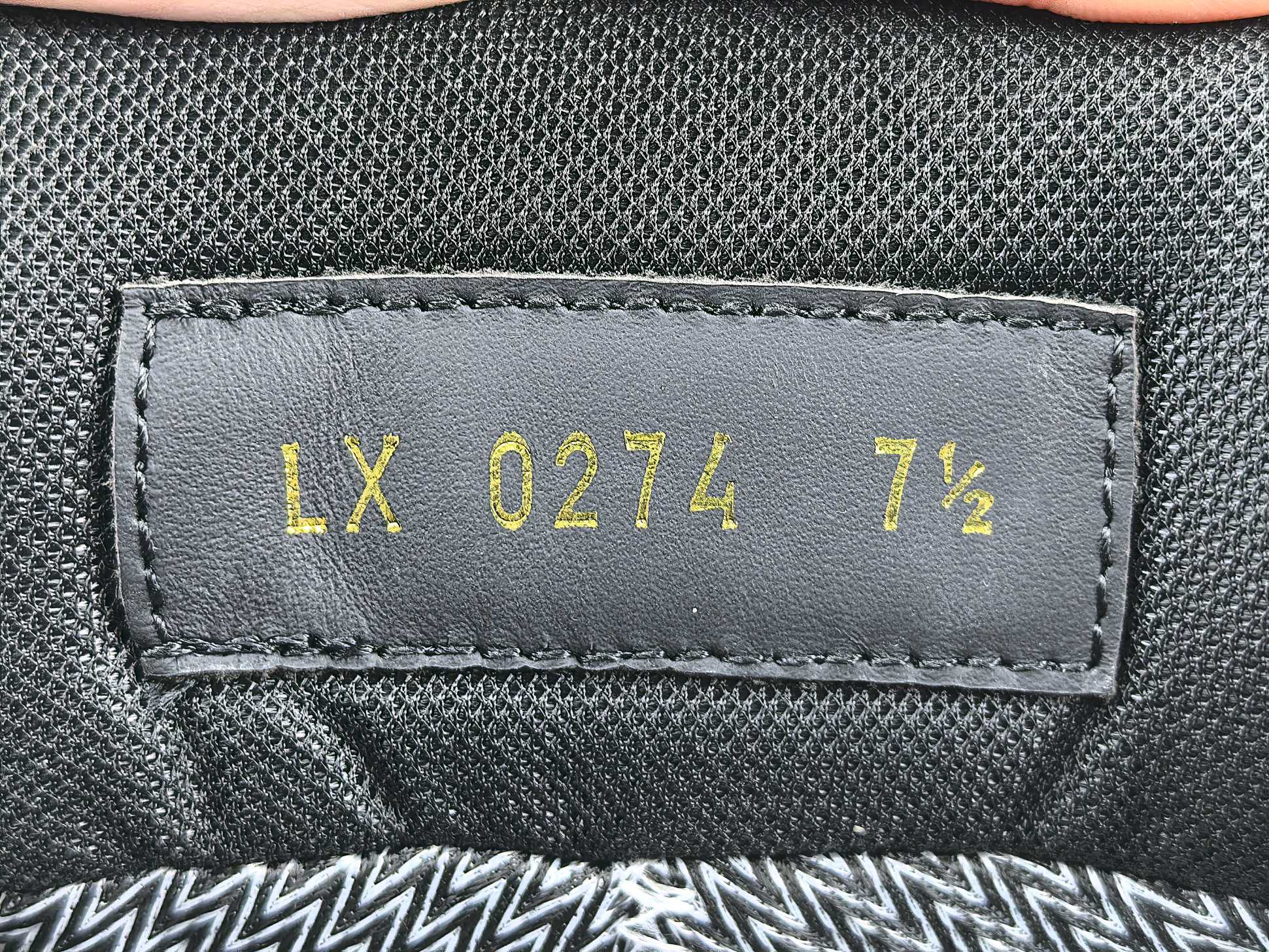 Lv Trainer