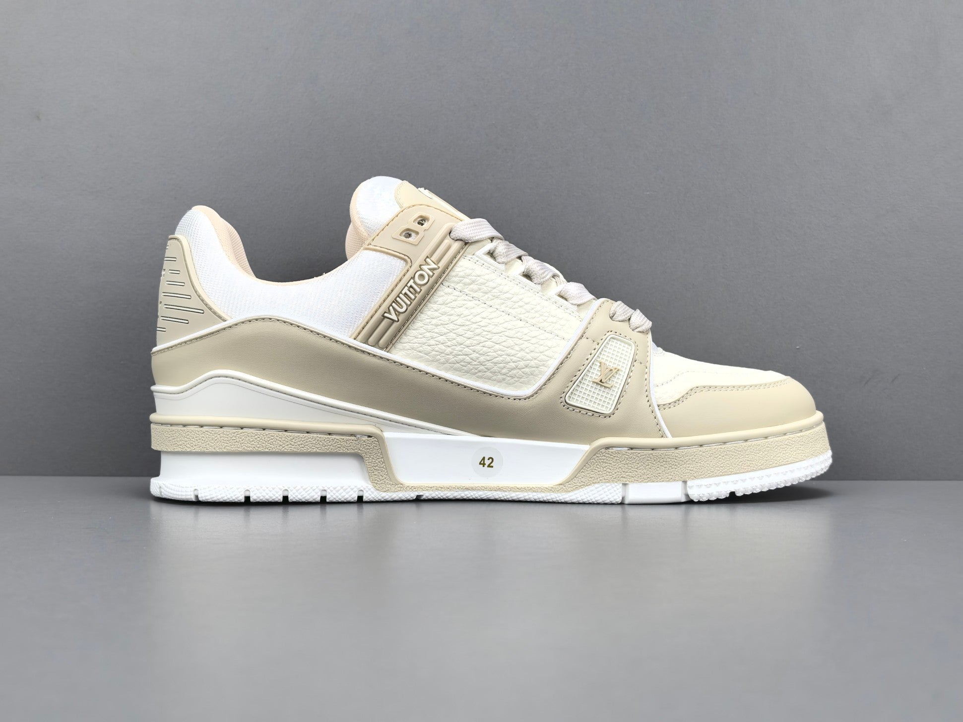 Lv Trainer