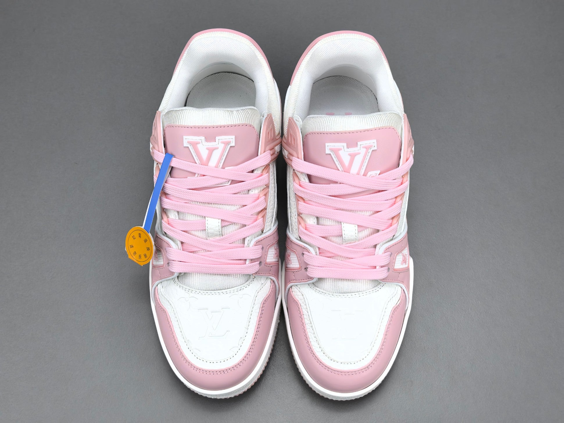 Lv Trainer