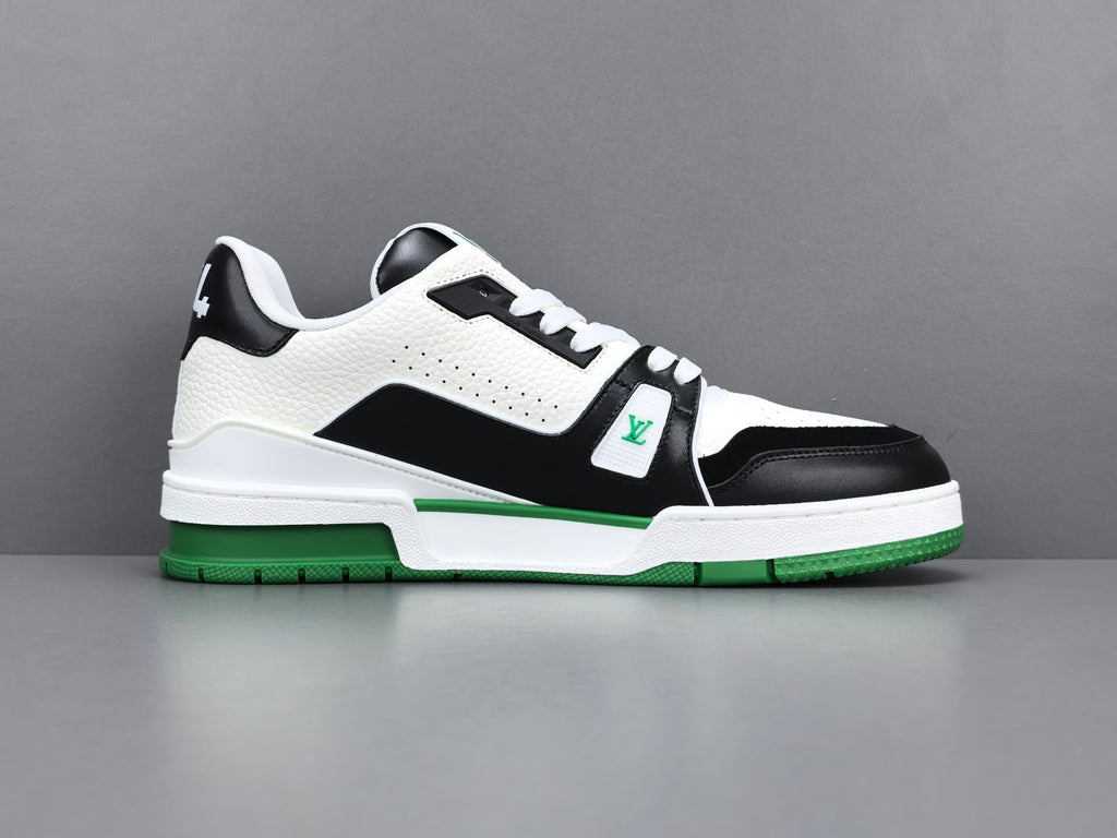 Lv Trainer