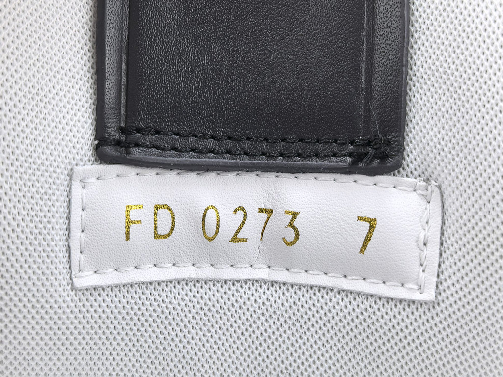 Lv Trainer