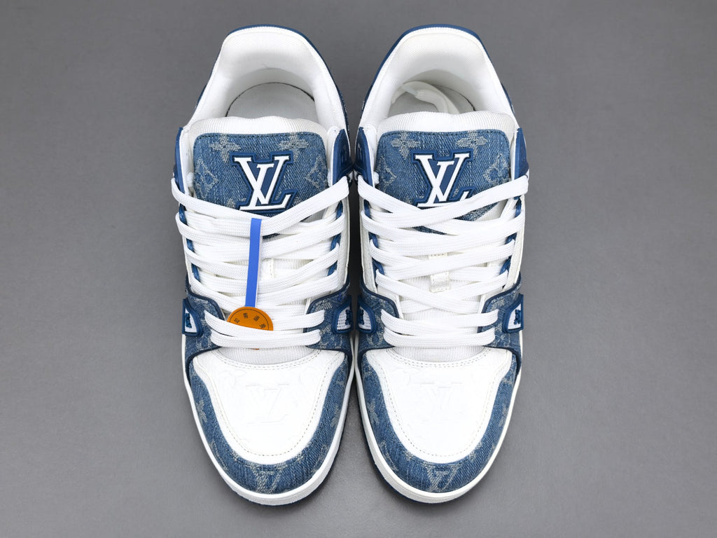 Lv Trainer