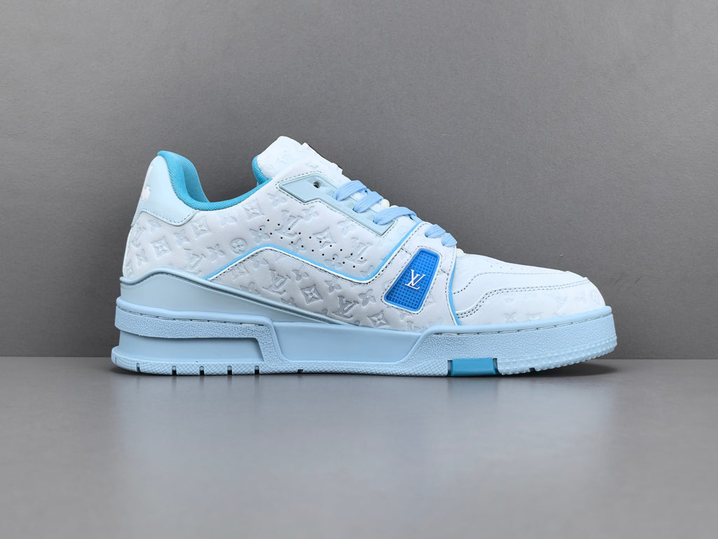 Lv Trainer