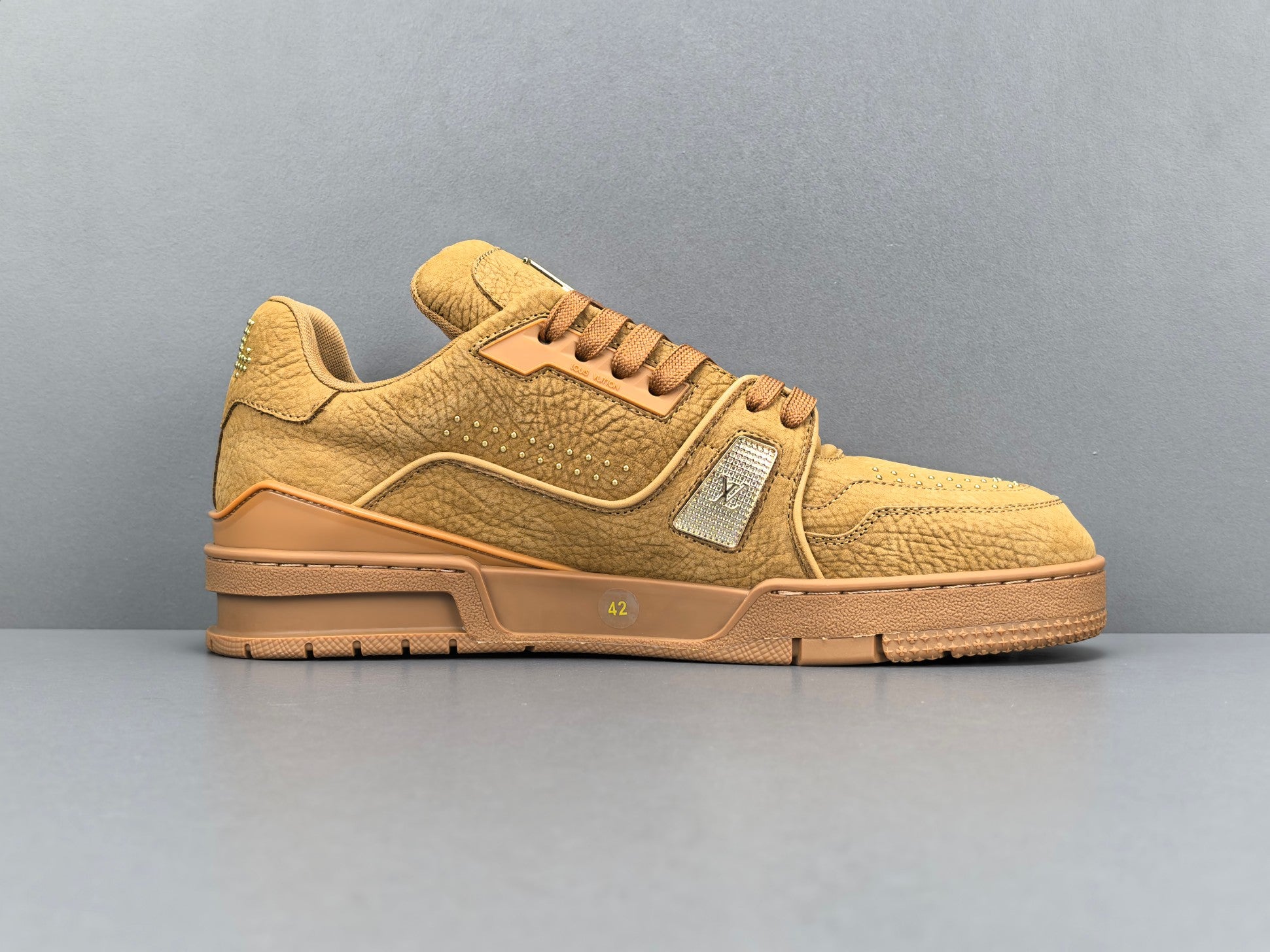 Lv Trainer