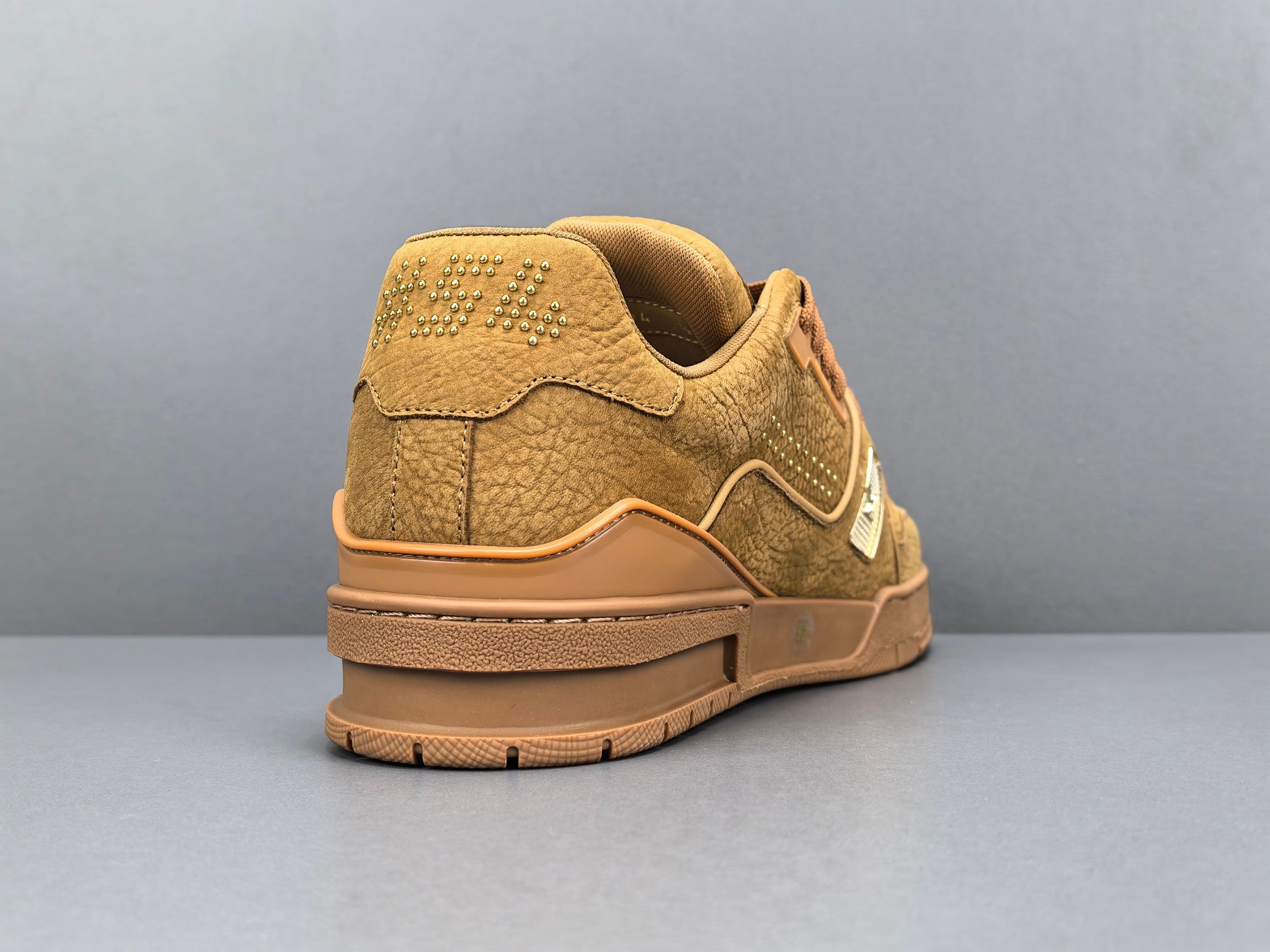 Lv Trainer