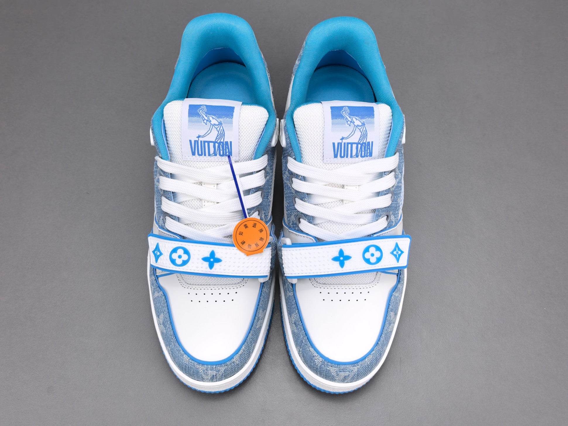 Lv Trainer