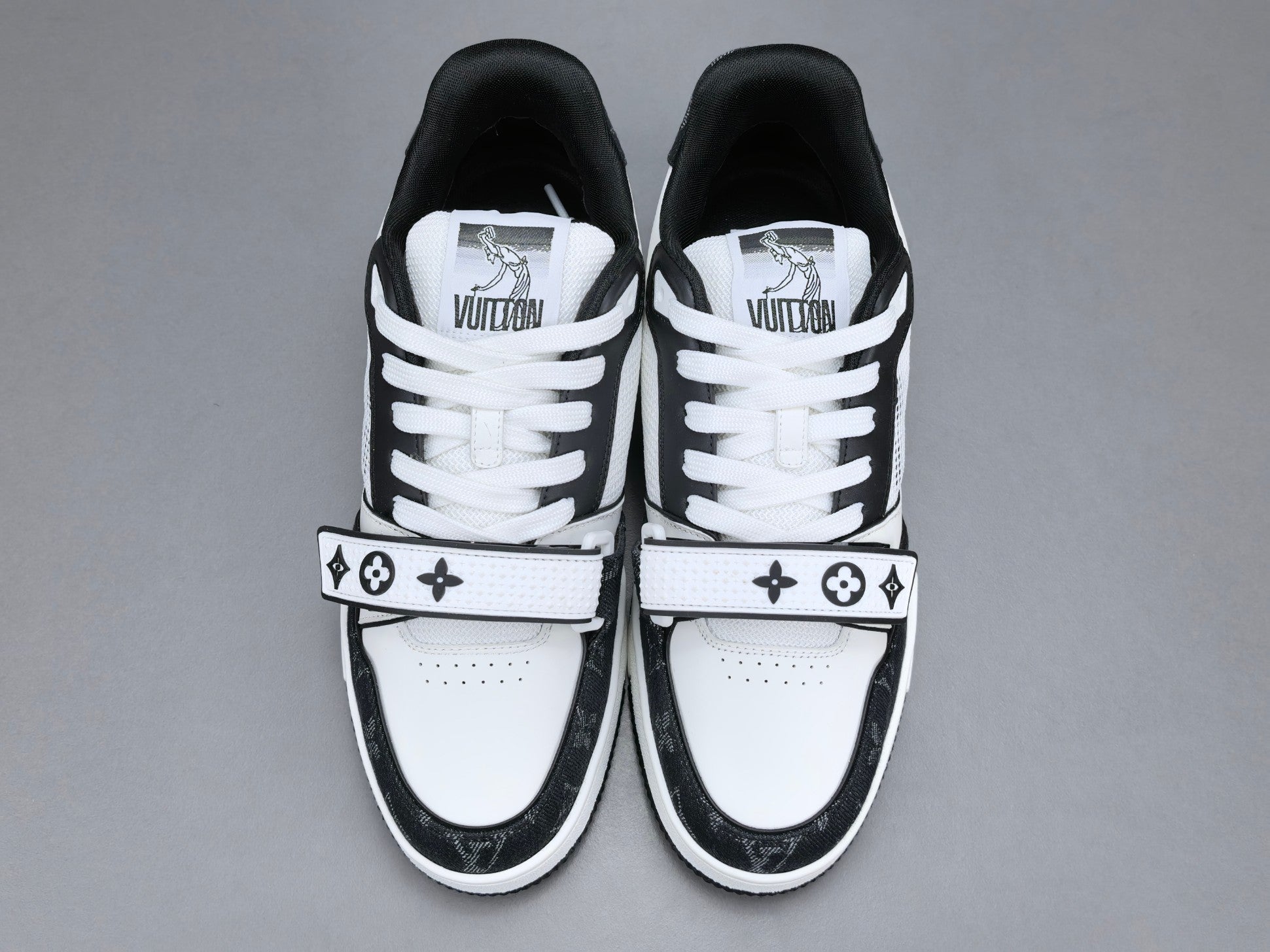 Lv Trainer