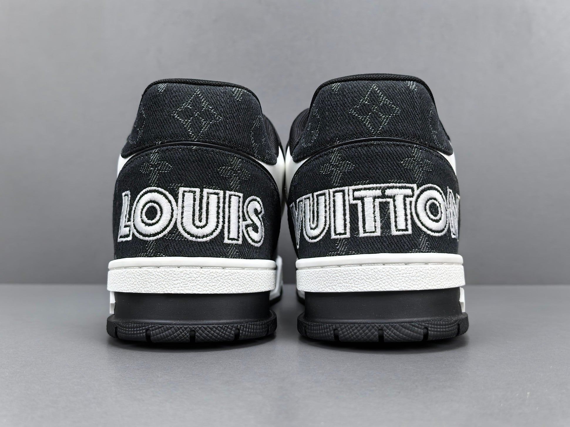 Lv Trainer