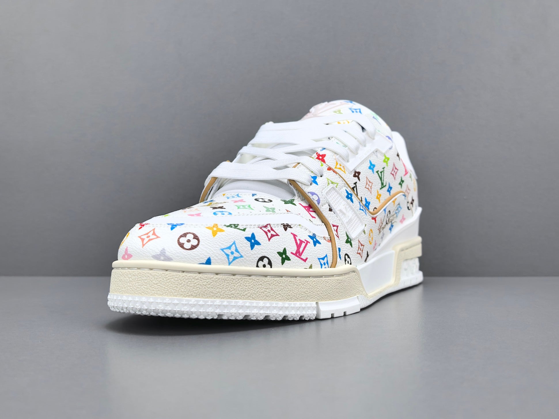 Lv Trainer