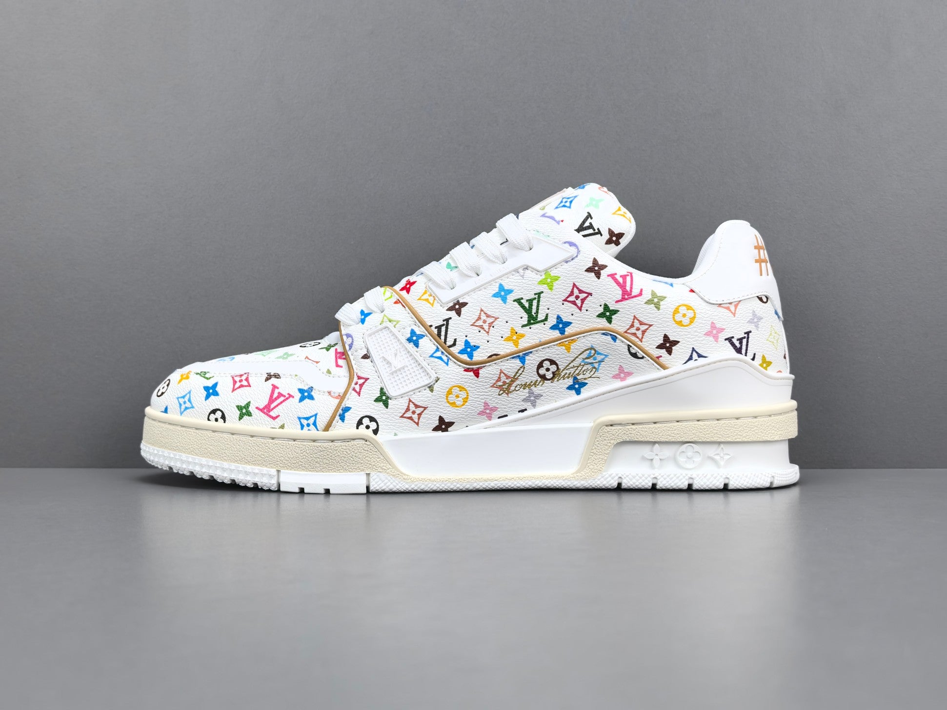 Lv Trainer
