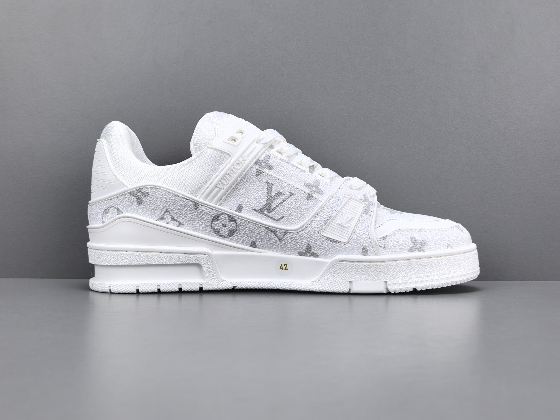 Lv Trainer