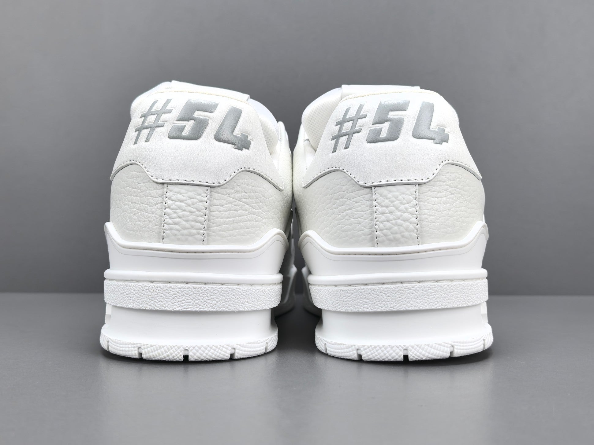 Lv Trainer