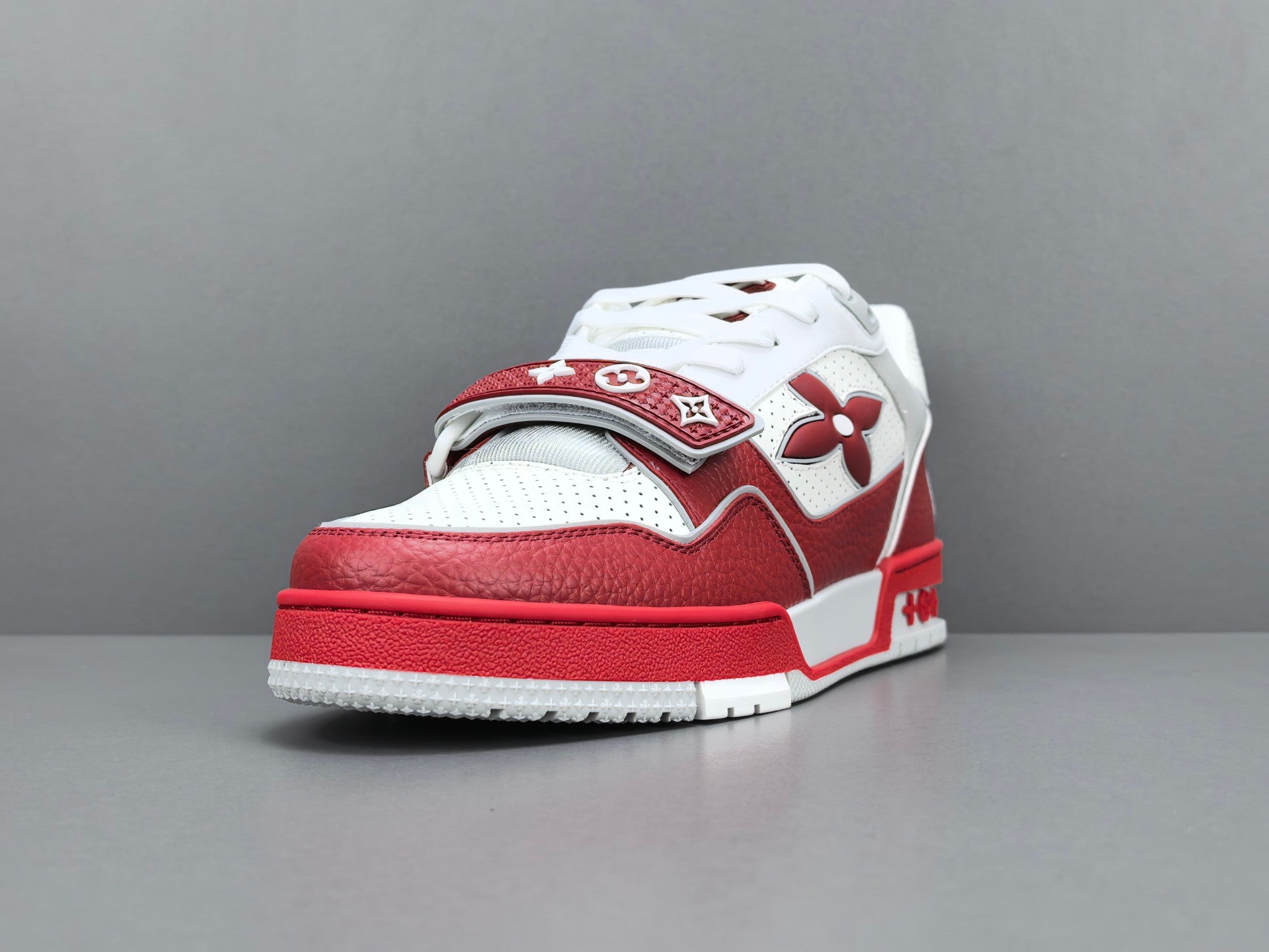 Lv Trainer