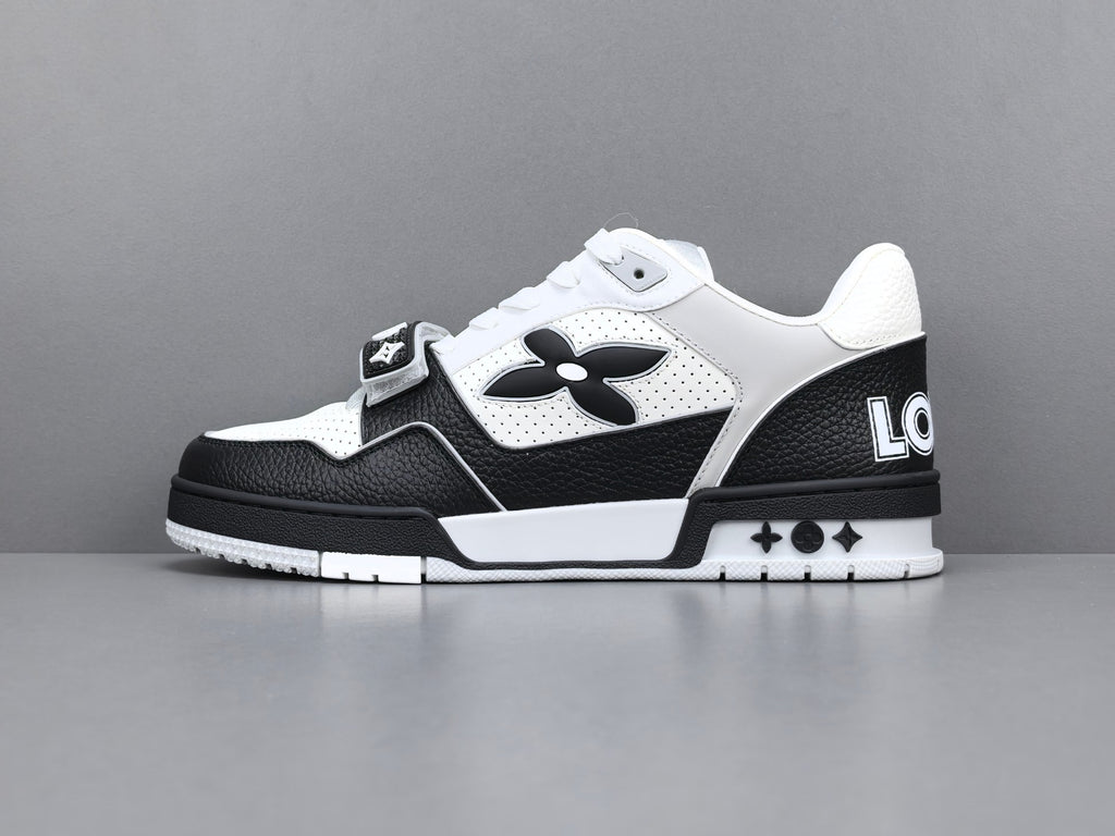 Lv Trainer