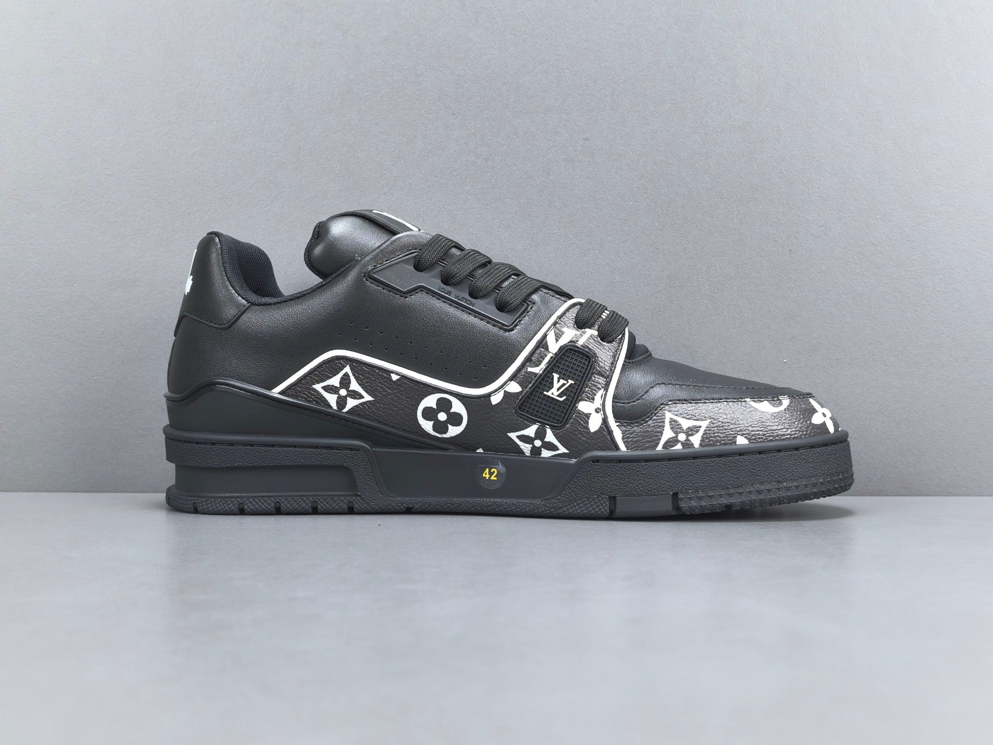 Lv Trainer