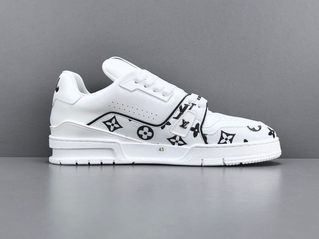 Lv Trainer