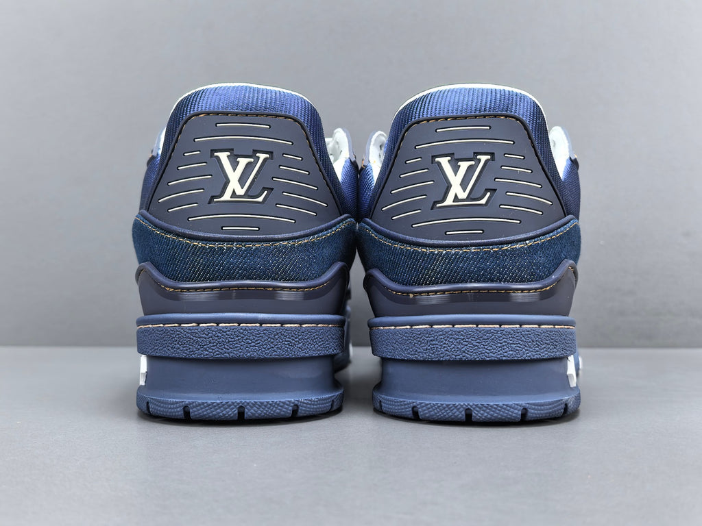 Lv Trainer