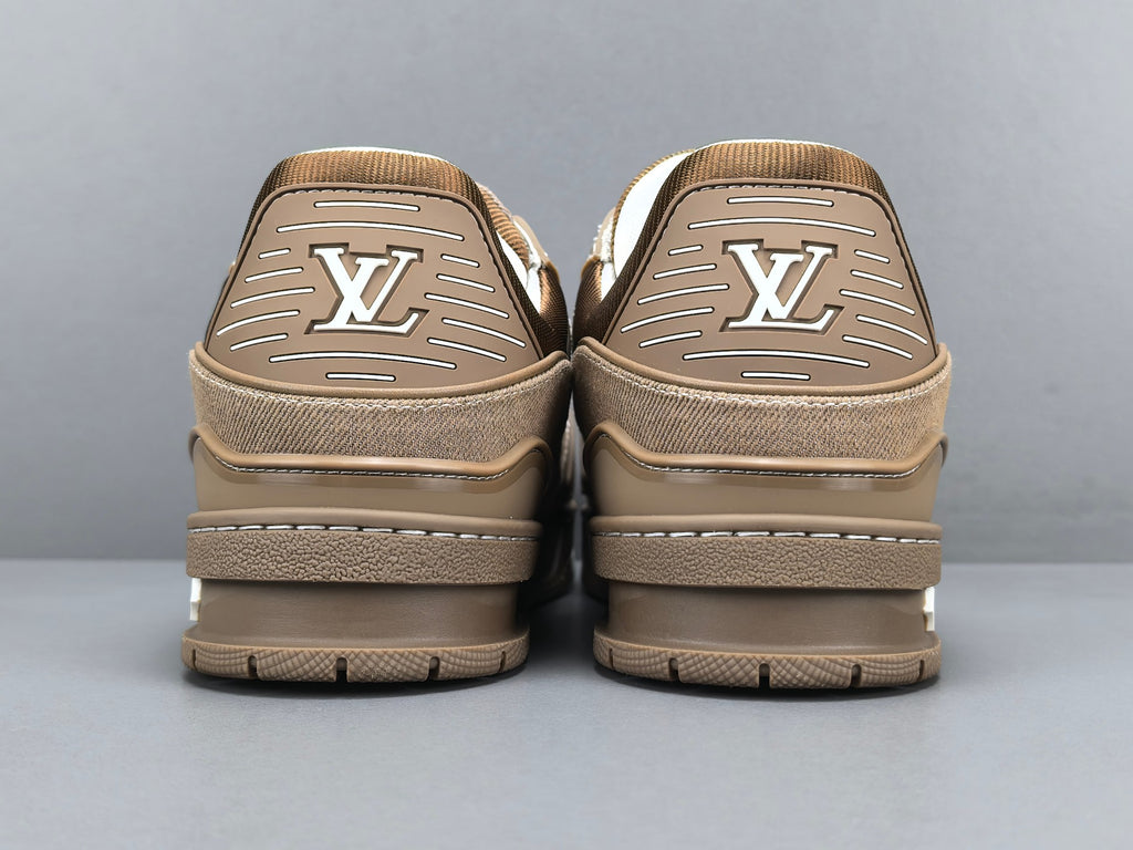 Lv Trainer
