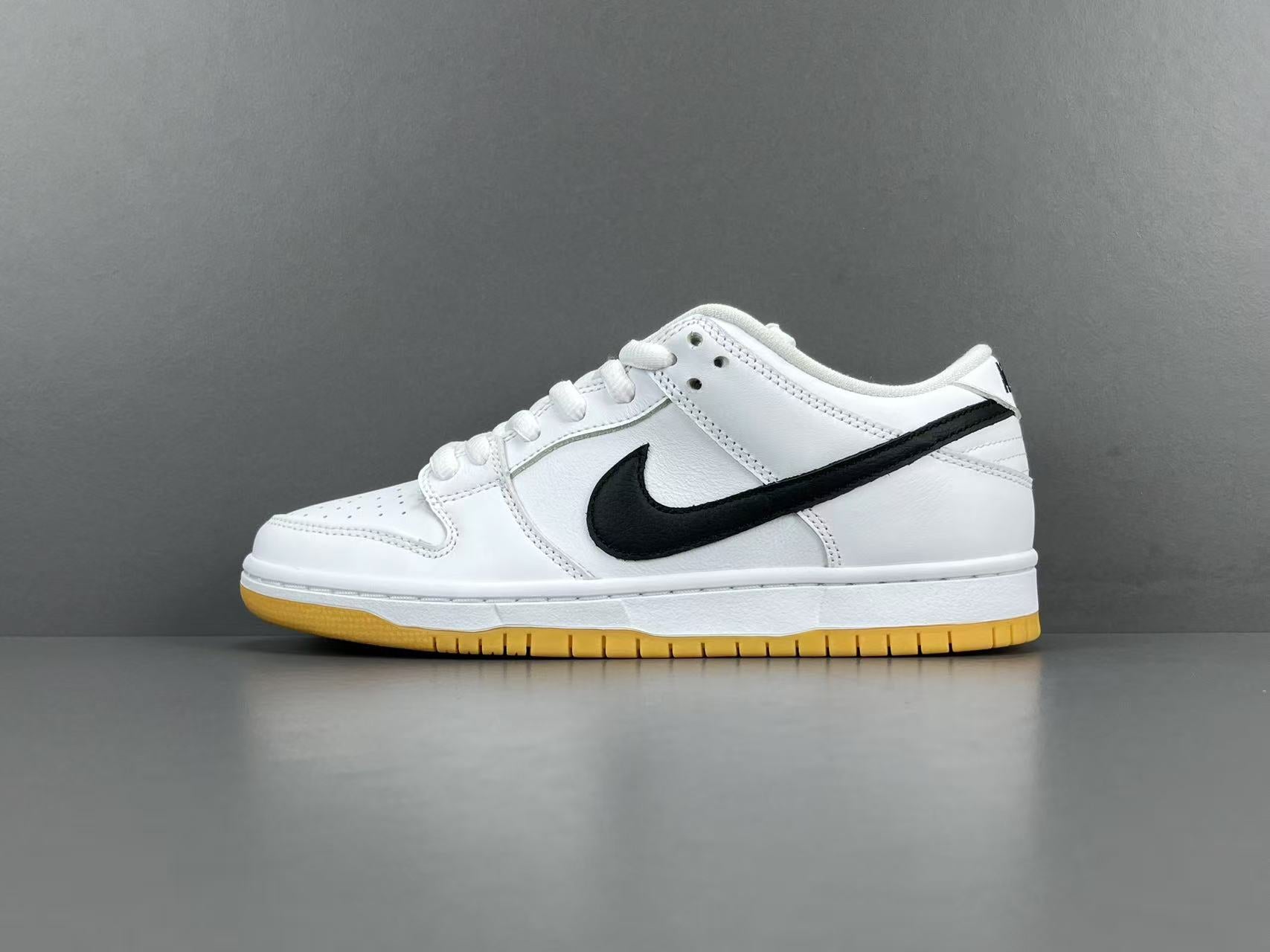 Nike Dunk SB pro iso "white gum"