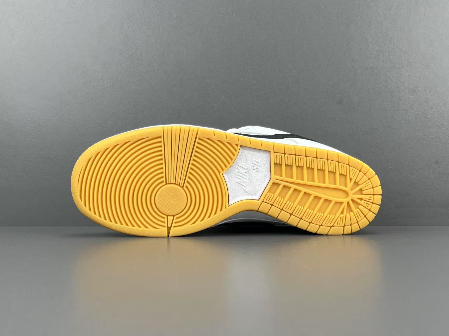 Nike Dunk SB pro iso "white gum"