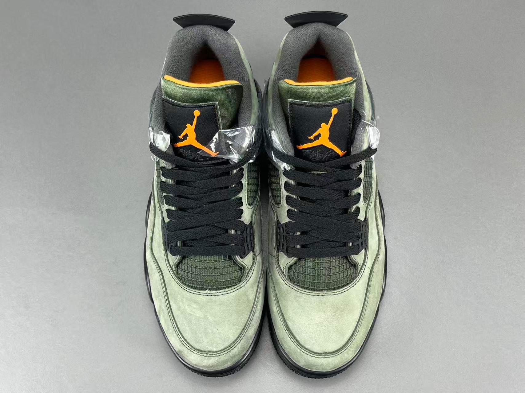 UNDEFEATED x Jordan Air Jordan 4