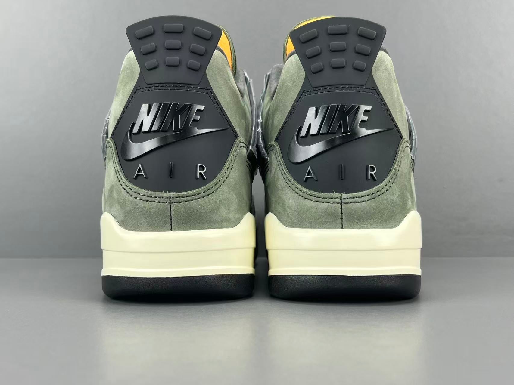 UNDEFEATED x Jordan Air Jordan 4