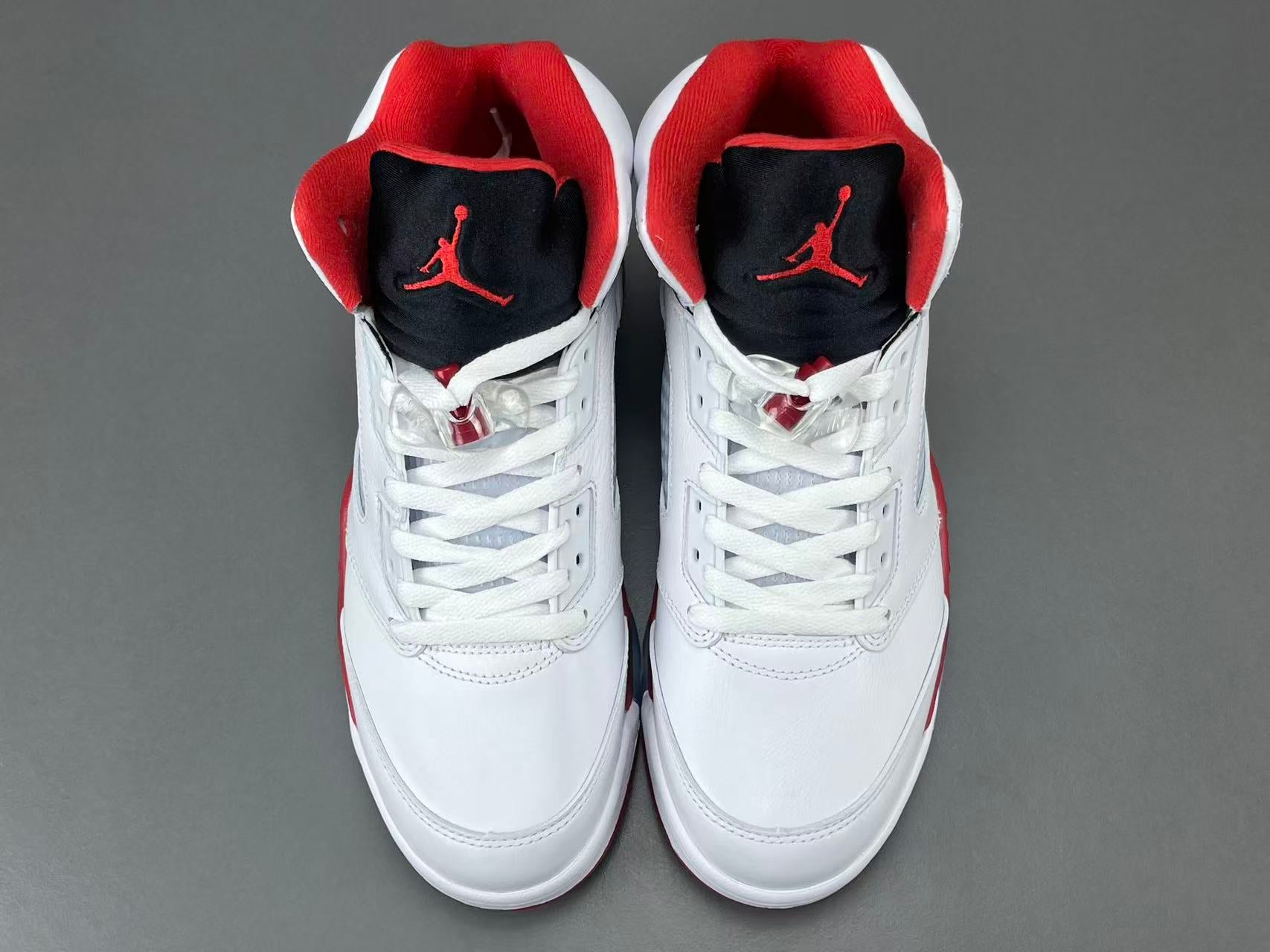 Jordan Air Jordan 5 Retro “Fire Red Black Tongue”