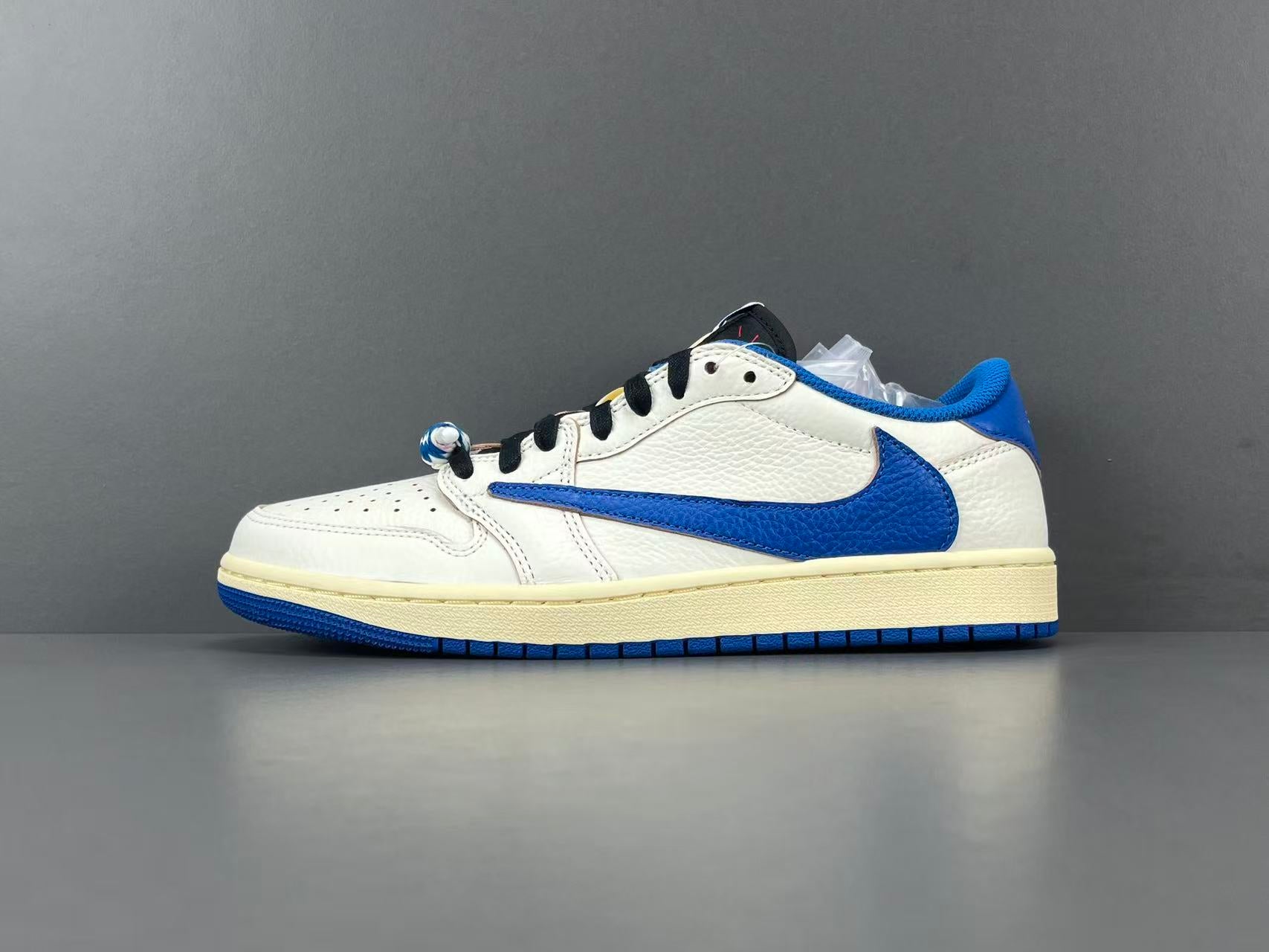 Travis Scott x Jordan Air Jordan 1 Low OG